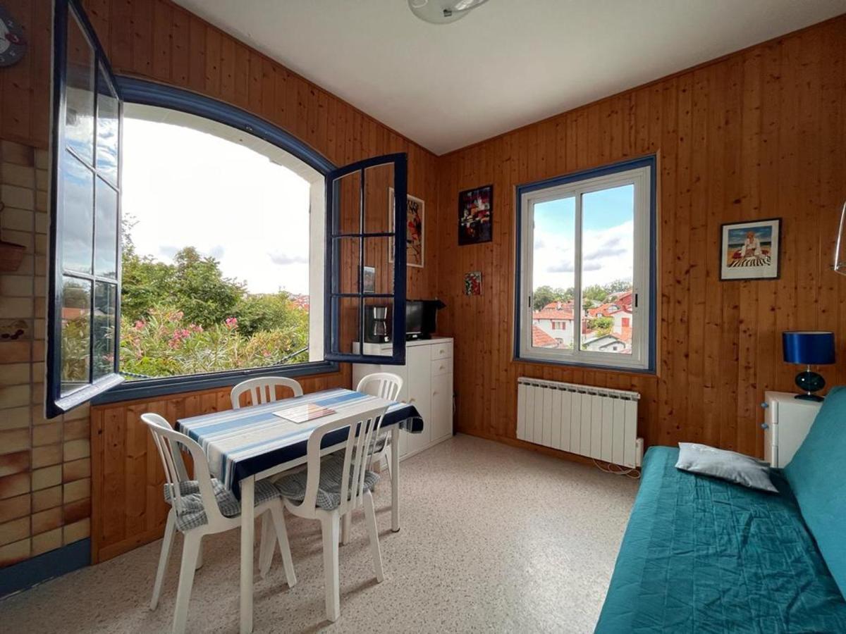 Appartement Calme Proche Plage Avec Parking Gratuit A Saint-Jean-De-Luz - Fr-1-239-804 Bagian luar foto